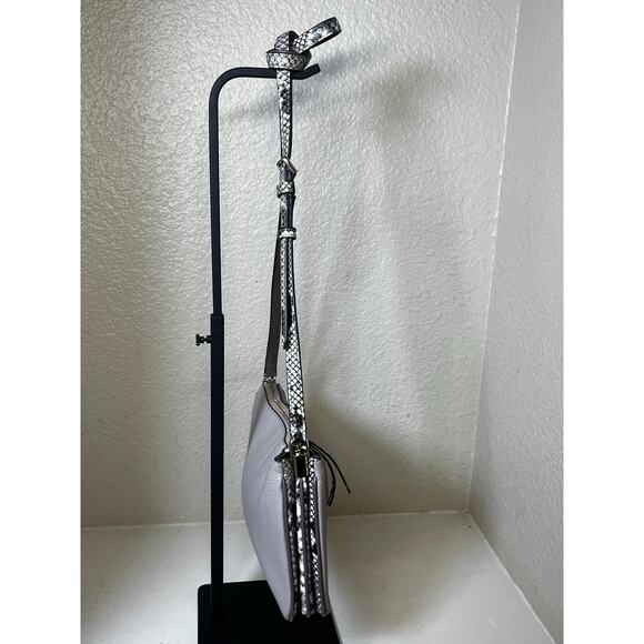 Kate Spade "Jackson Mixed Material Gusset" Crossbody - excellent condition - Picture 5 of 7